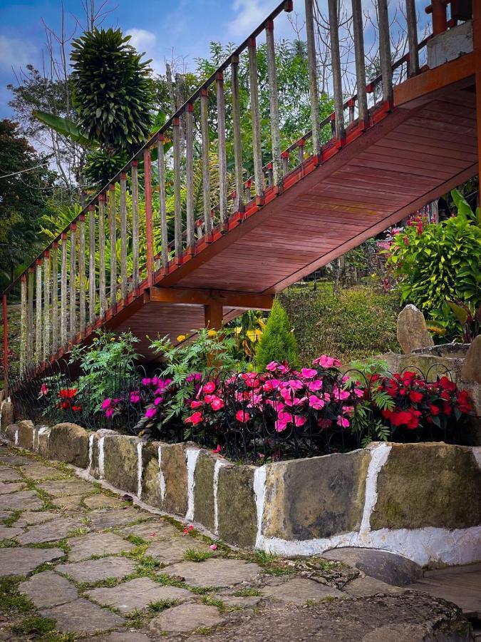 Finca Jardin Del Agua Sasaima Exterior photo